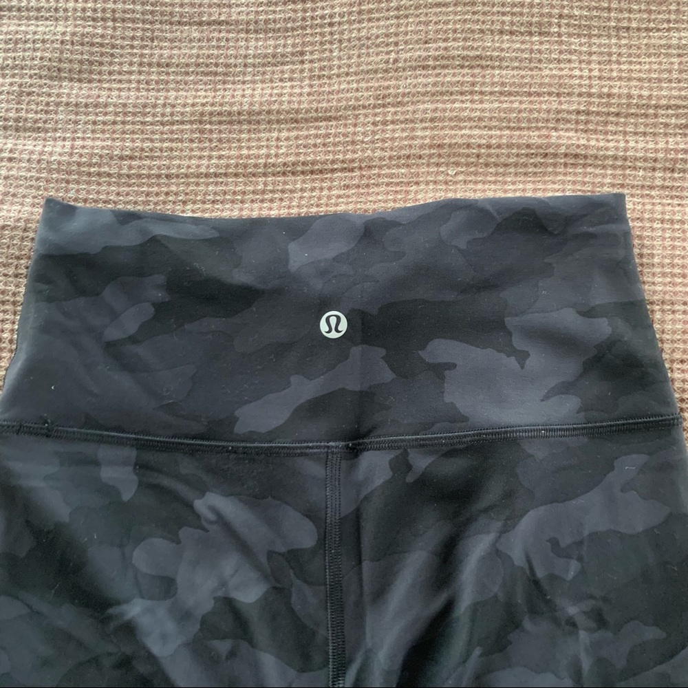 Lululemon High-Rise Align Legging